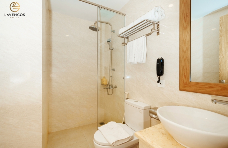 Lavencos Hotel Danang  4*