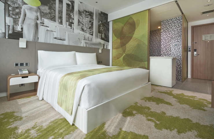Holiday Inn & Suites Saigon Airport 5*