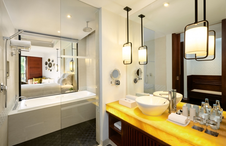 Pullman Danang Beach Resort 5*