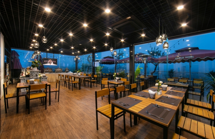 Halais Hotel Hanoi  3*
