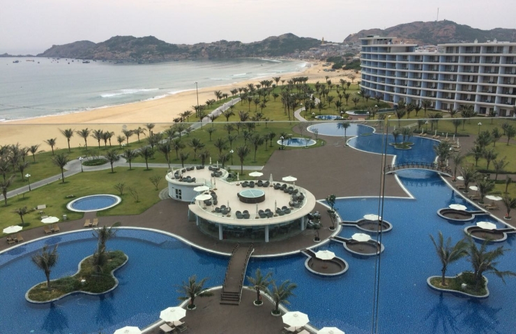 FLC Quy Nhon Beach & Golf Resort 5*